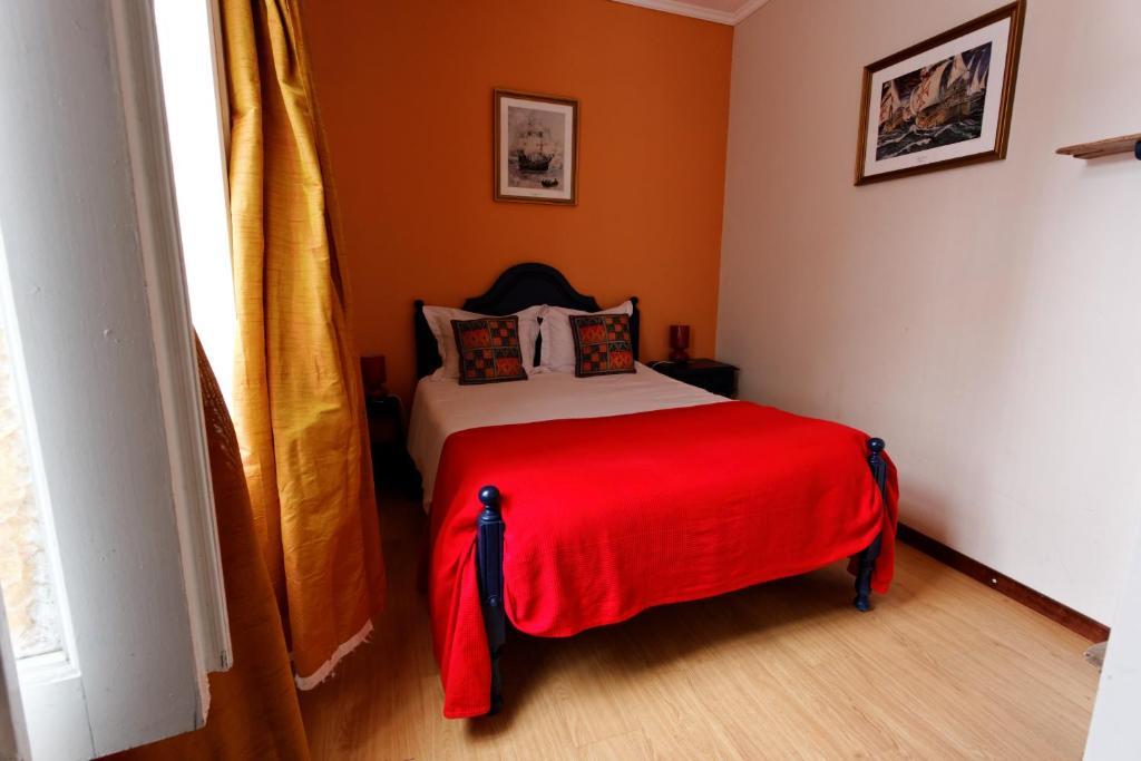 Bo - Alvares Cabral Guesthouse Porto Room photo