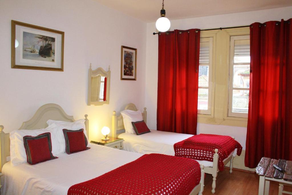 Bo - Alvares Cabral Guesthouse Porto Room photo